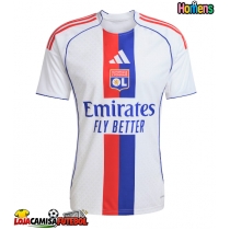 Camisa de Futebol Olympique Lyonnais Equipamento Principal 2025-26 Manga Curta